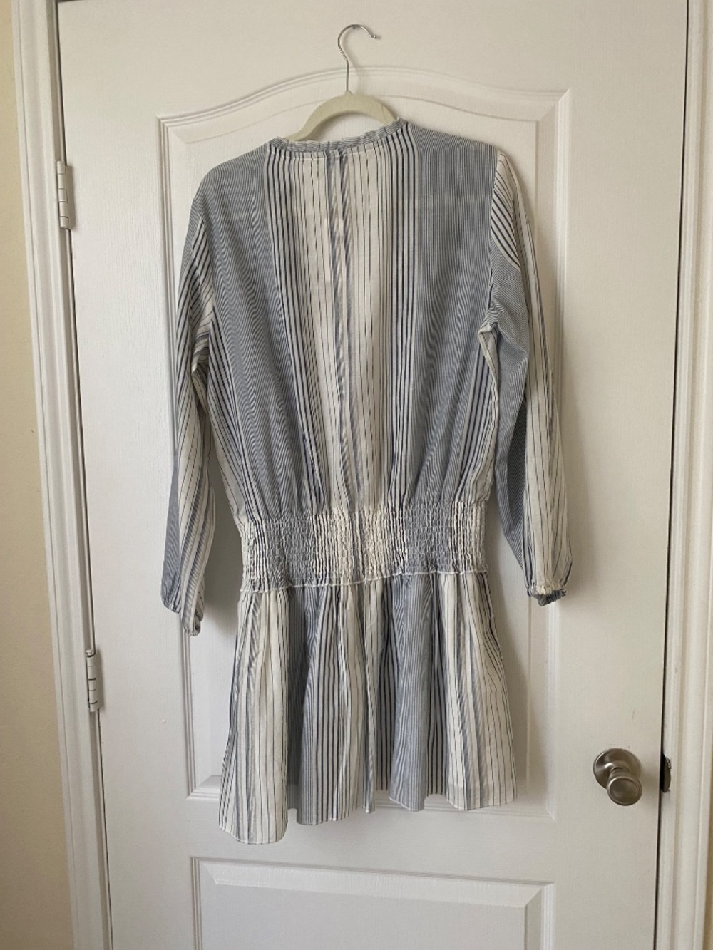 Splendid Dress - Picture 7 of 10